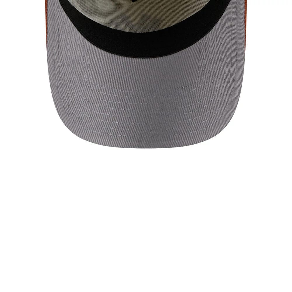 New York Yankees MLB Chrome Burnt Orange Logo 39THIRTY A-Frame Stretch Fit Cap - Image 2