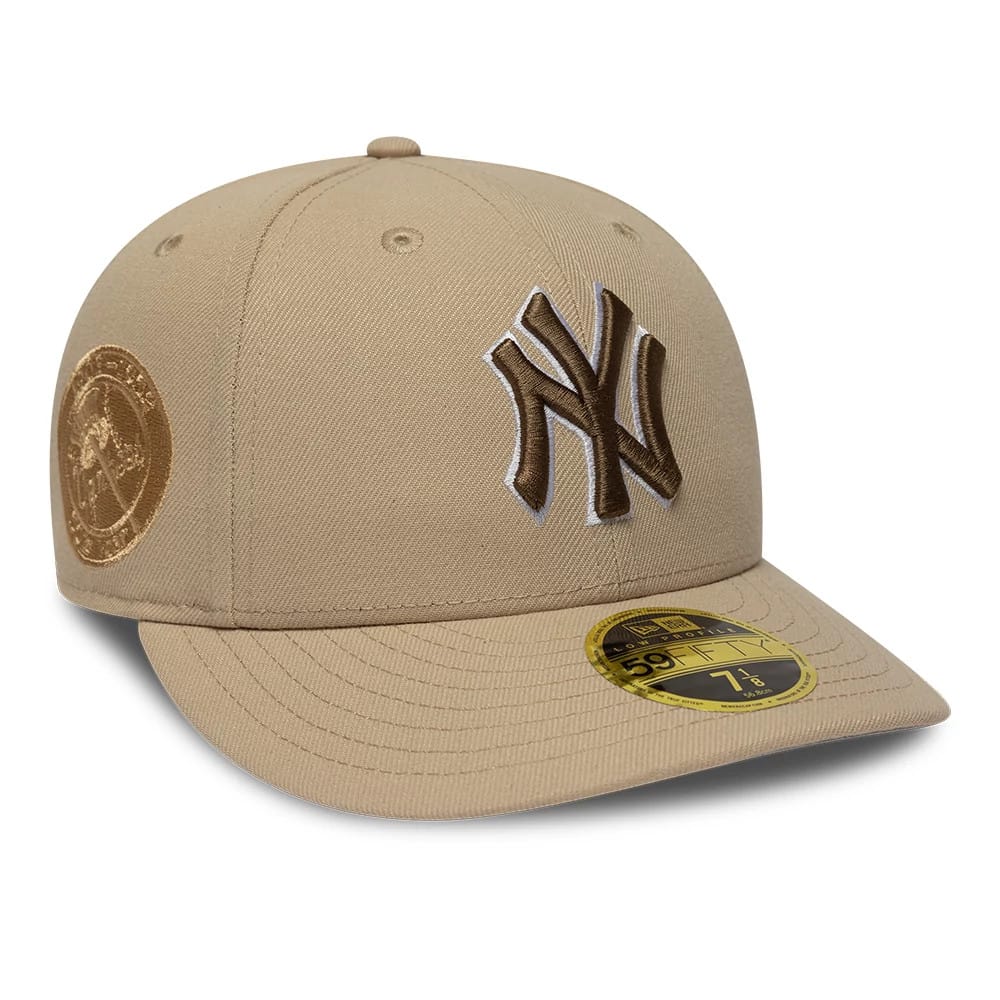 New York Yankees MLB College Varsity Beige Low Profile 59FIFTY Fitted Cap