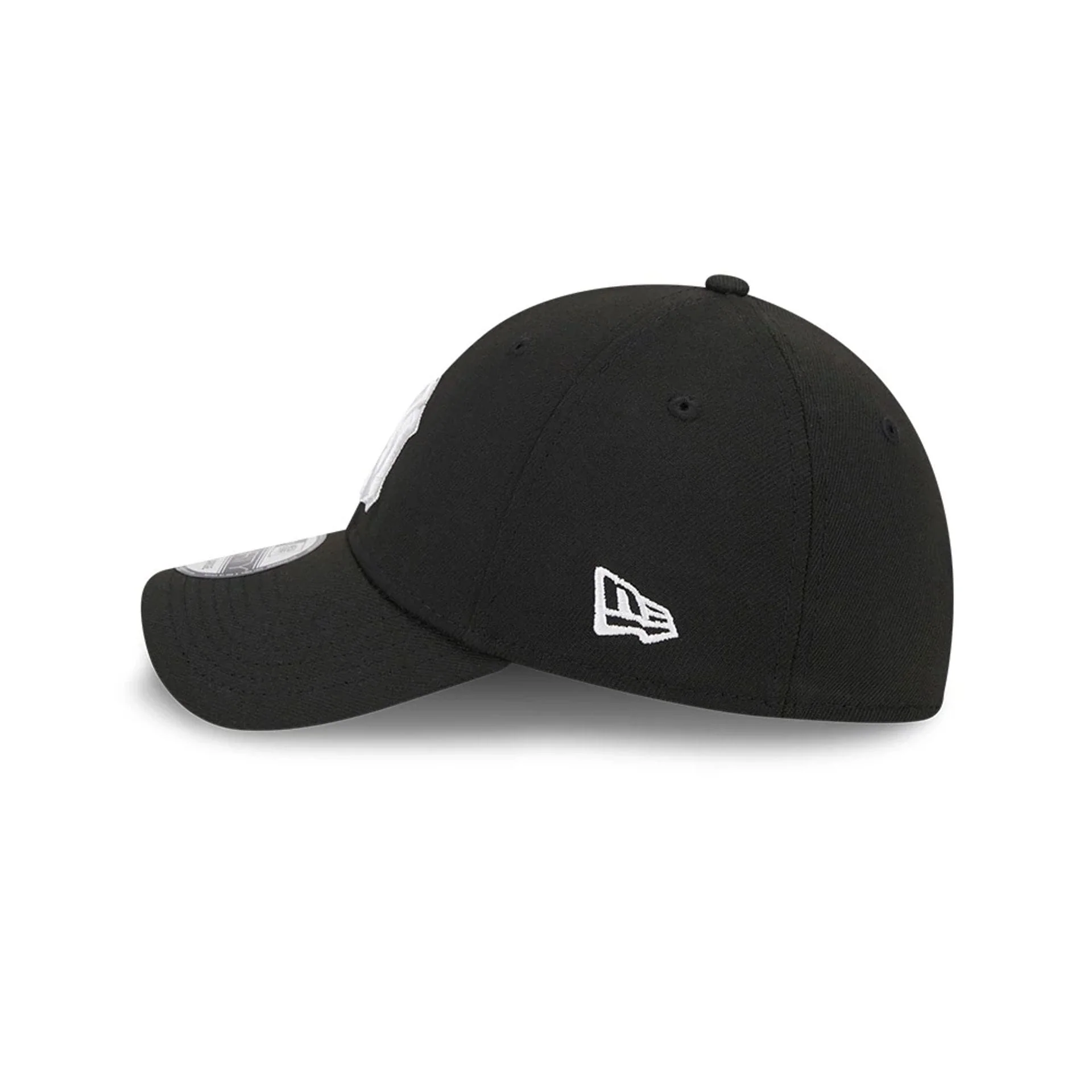 New York Yankees MLB Evergreen Black 39THIRTY Stretch Fit Cap - Image 5