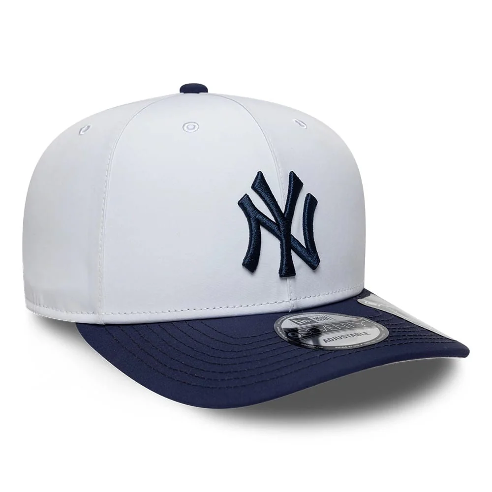 New York Yankees MLB Gore-Tex White 9SEVENTY Stretch Snap Adjustable Cap - Image 4