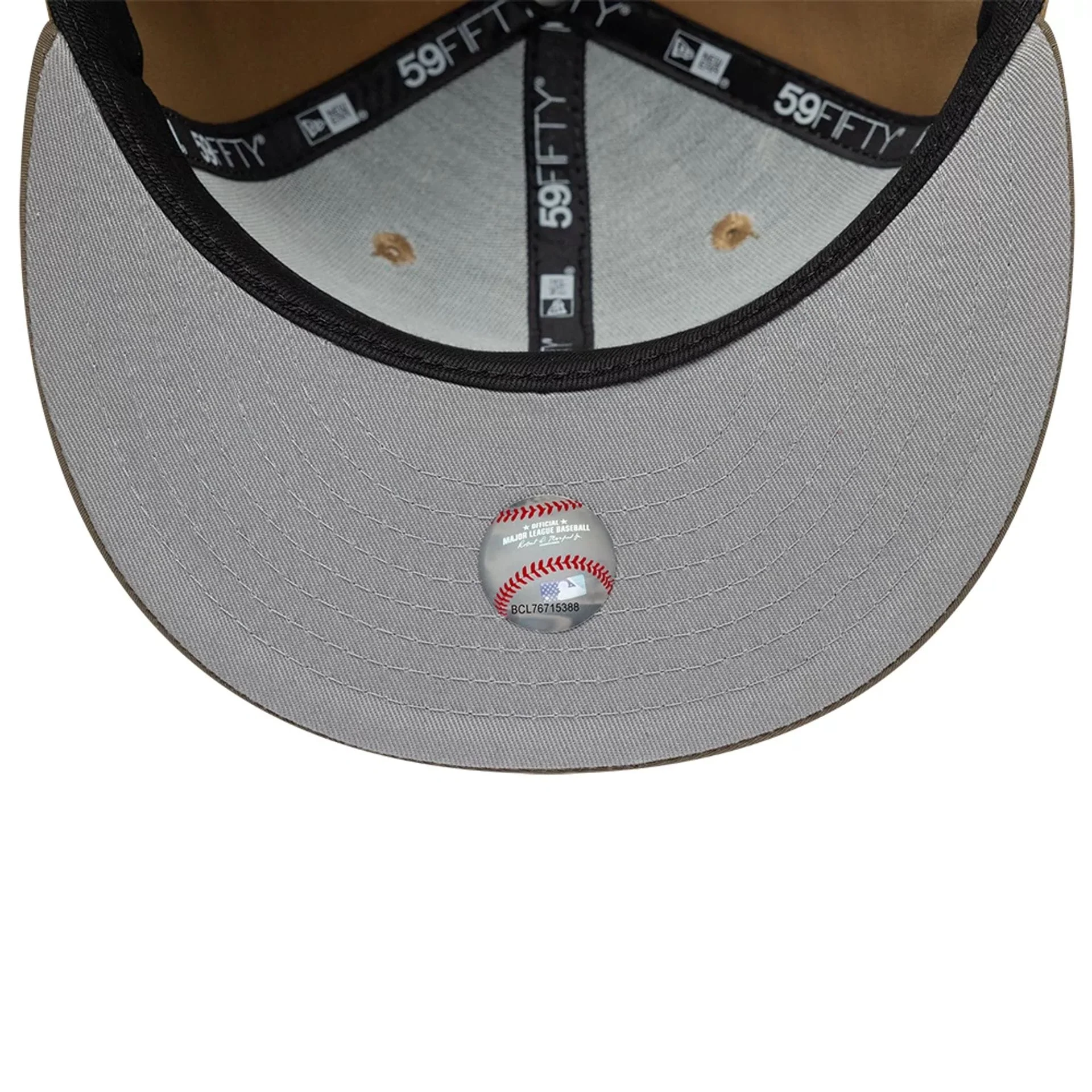 New York Yankees MLB Gros Grain Beige 59FIFTY Fitted Cap - Image 2