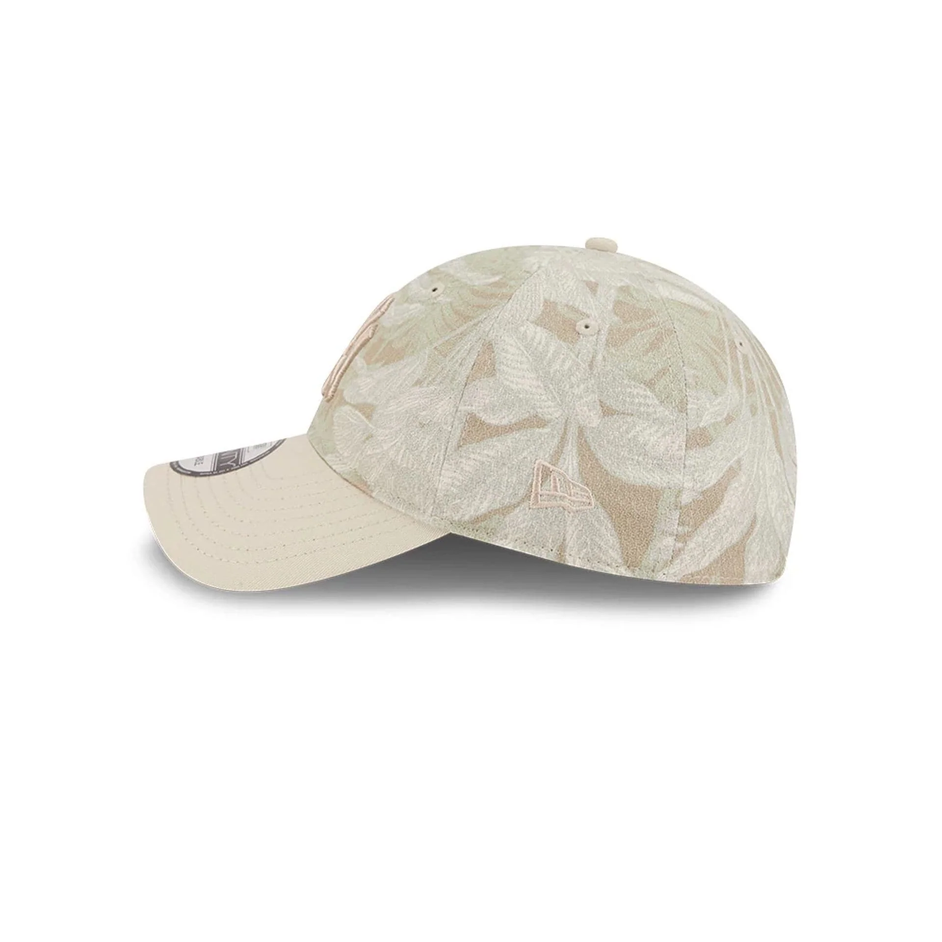 New York Yankees MLB Leafy Palm Light Beige 9TWENTY Adjustable Cap - Image 5