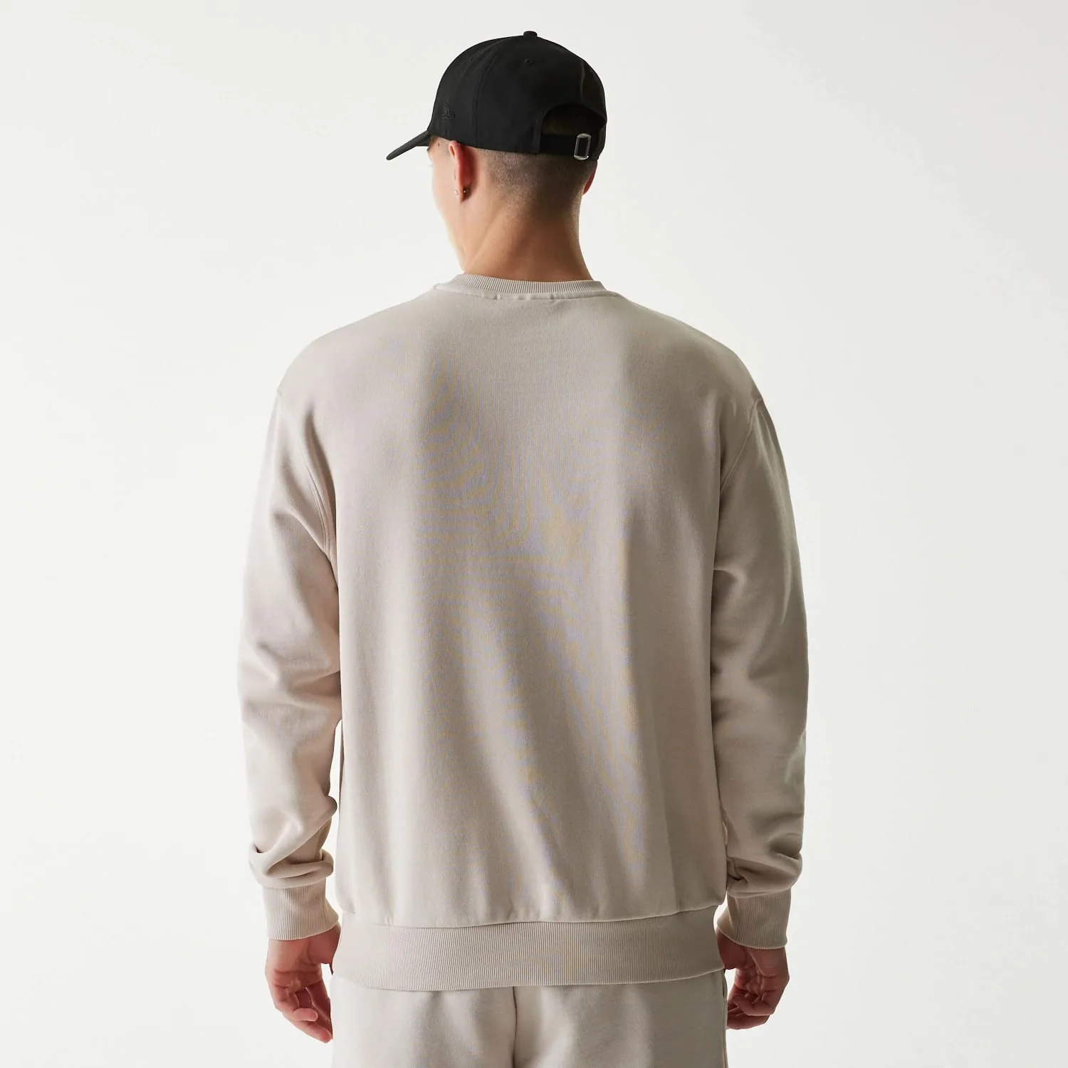 New York Yankees MLB League Essential Midi Cream Oversized Crew Neck Sweater - Image 2