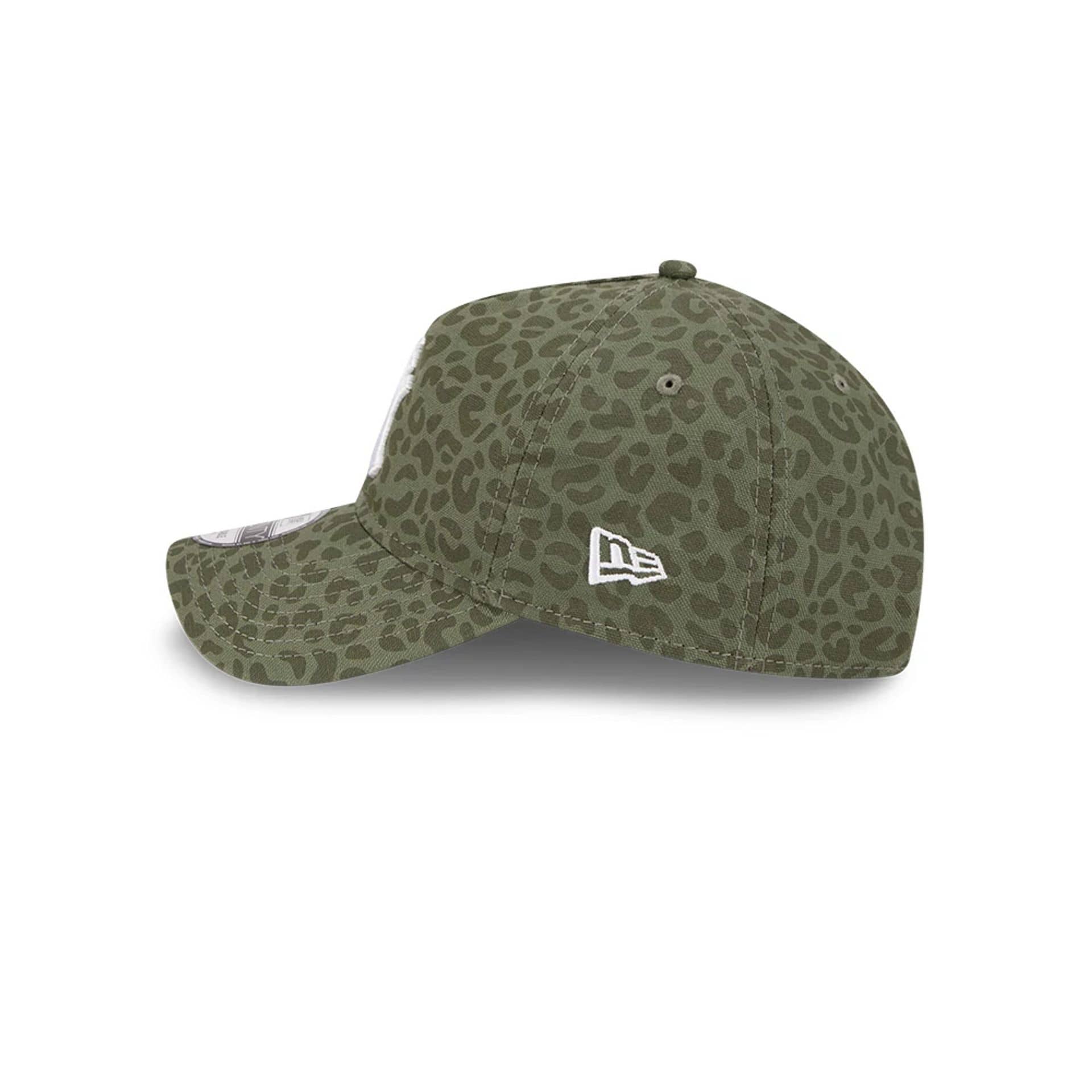 New York Yankees MLB Leopard Green 9TWENTY A-Frame Adjustable Cap - Image 5