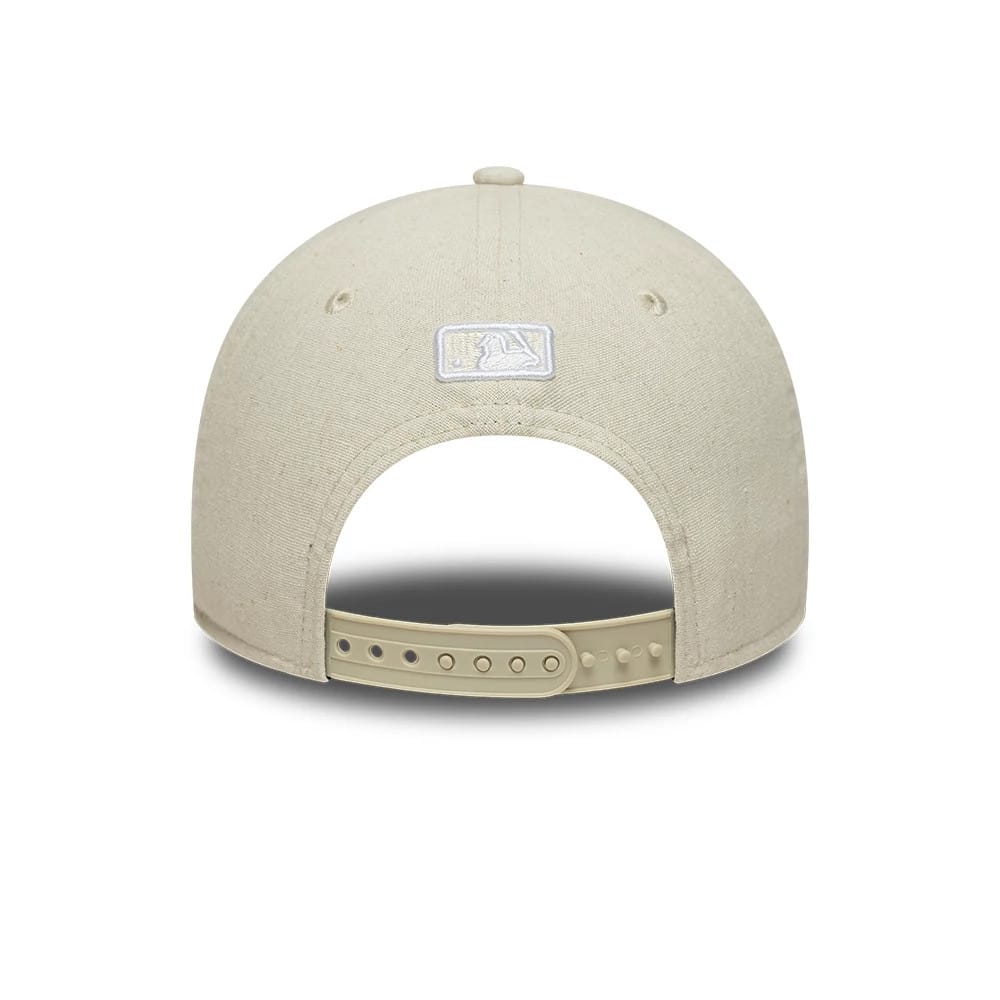 New York Yankees MLB Linen Cream 9FORTY M-Crown Adjustable Cap - Image 4