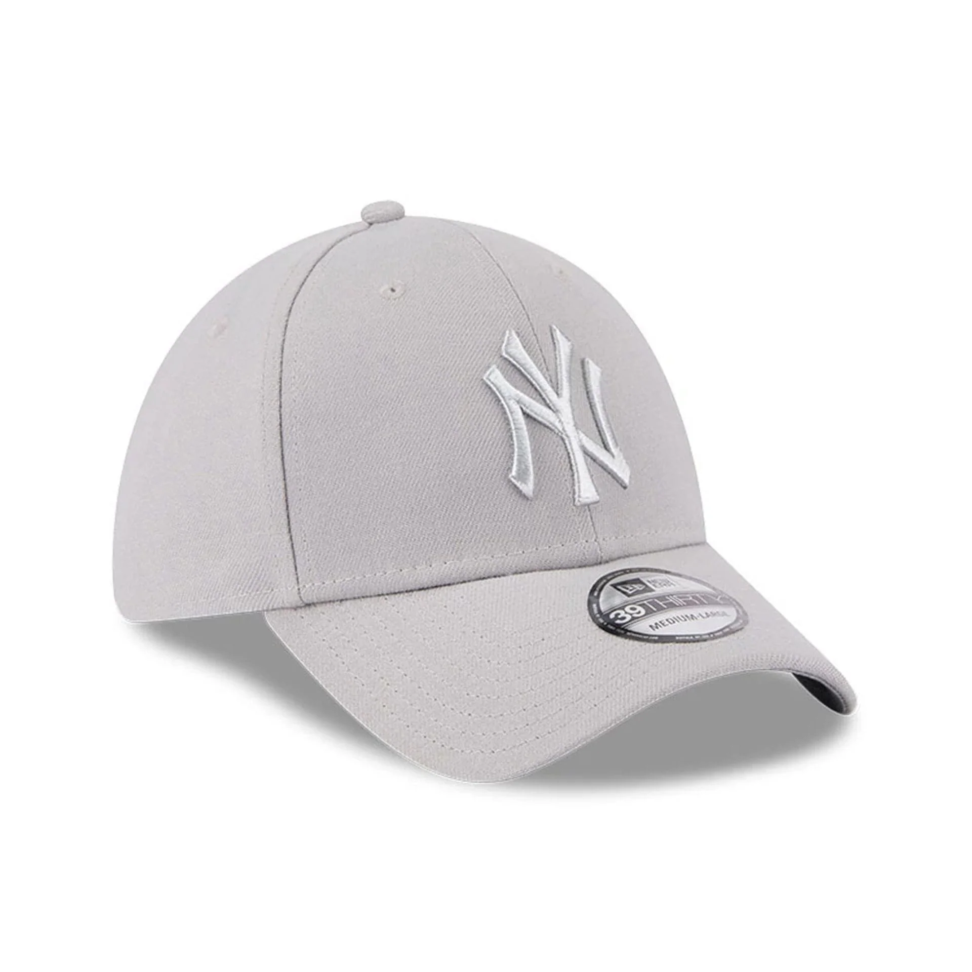 New York Yankees MLB Metallic Grey 39THIRTY Stretch Fit Cap - Image 3