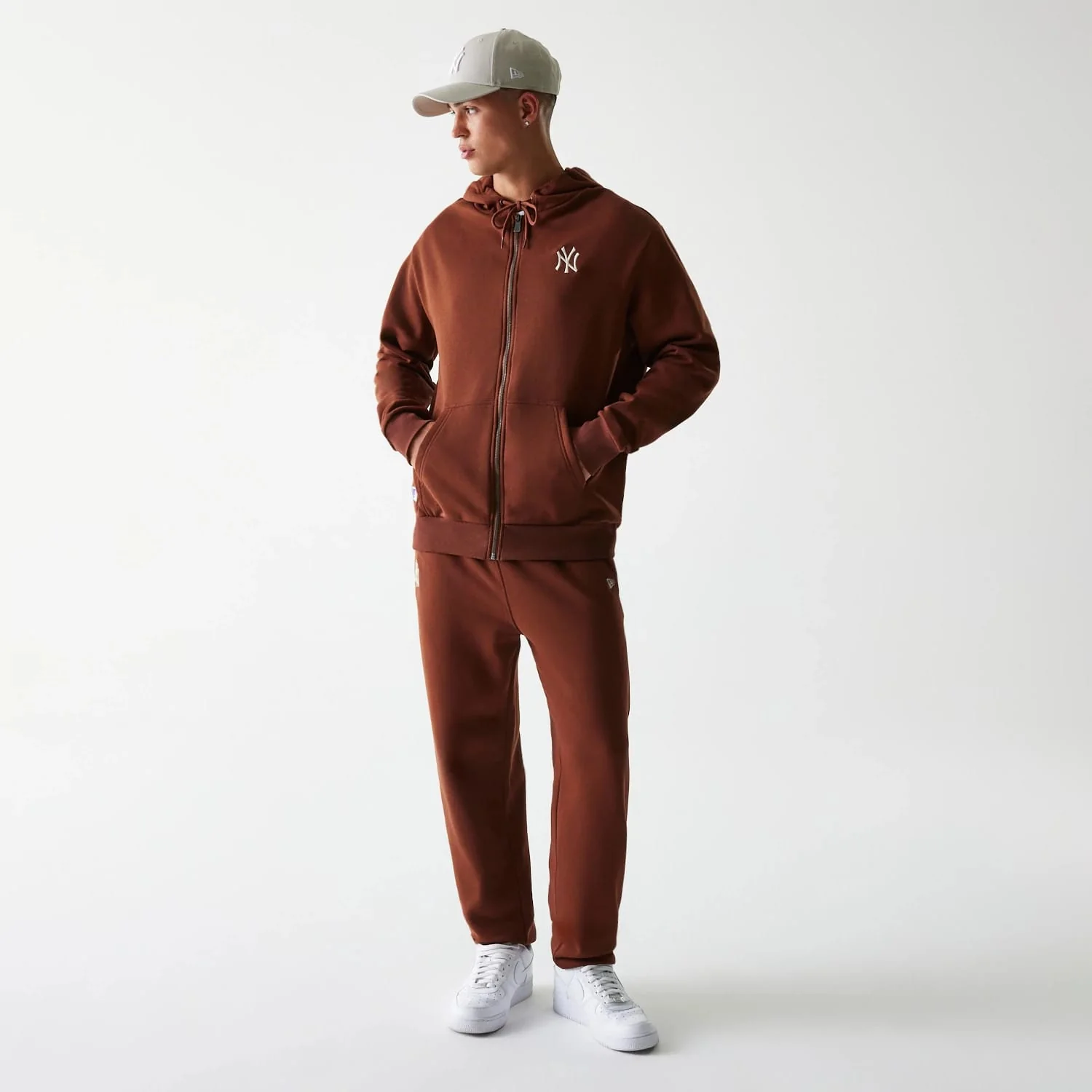 New York Yankees MLB Midi League Essential Brushed Fleece Brown Oversized Full Zip Hoodie - Image 8