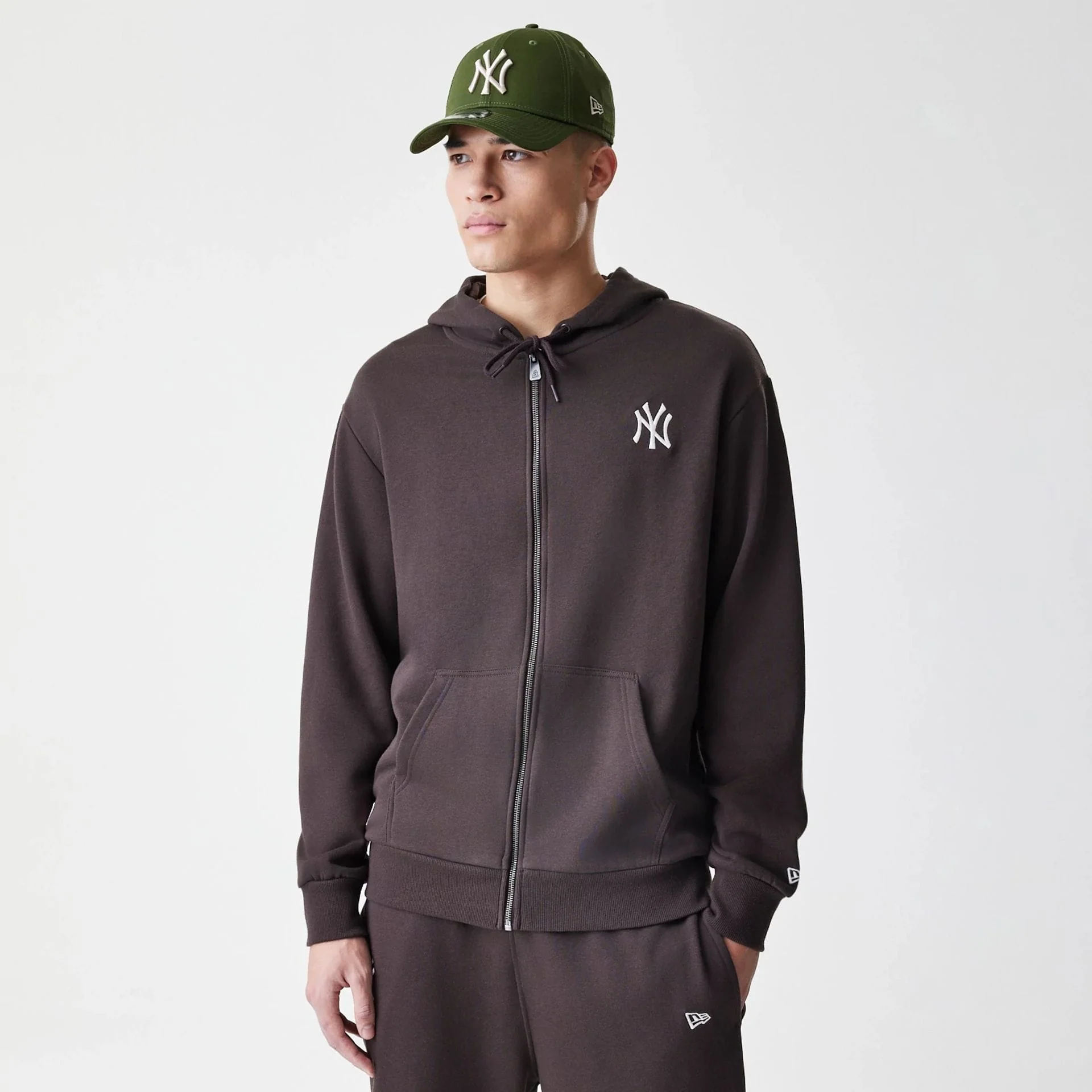 New York Yankees MLB Midi League Essential Dark Brown Full Zip Hoodie