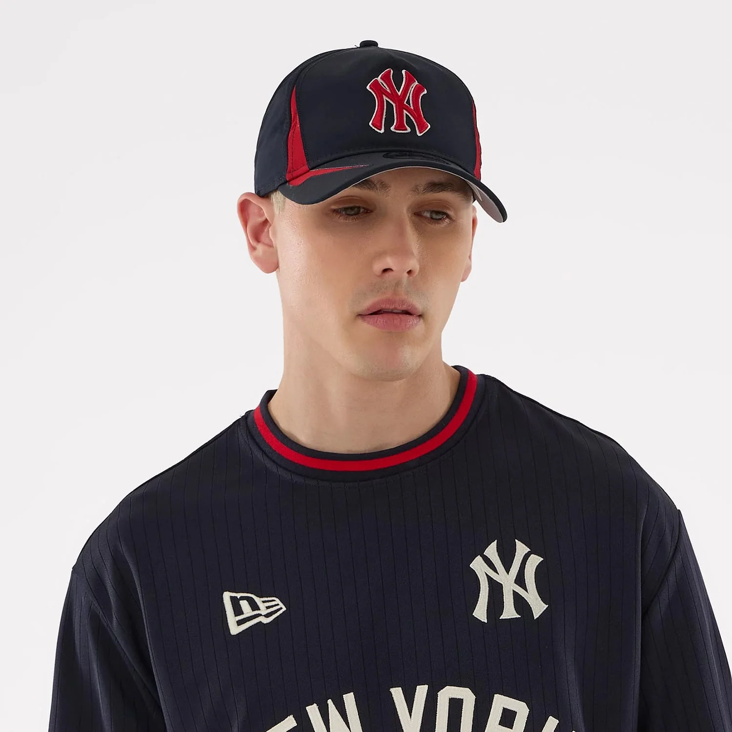 New York Yankees MLB Navy Oversized T-Shirt - Image 6