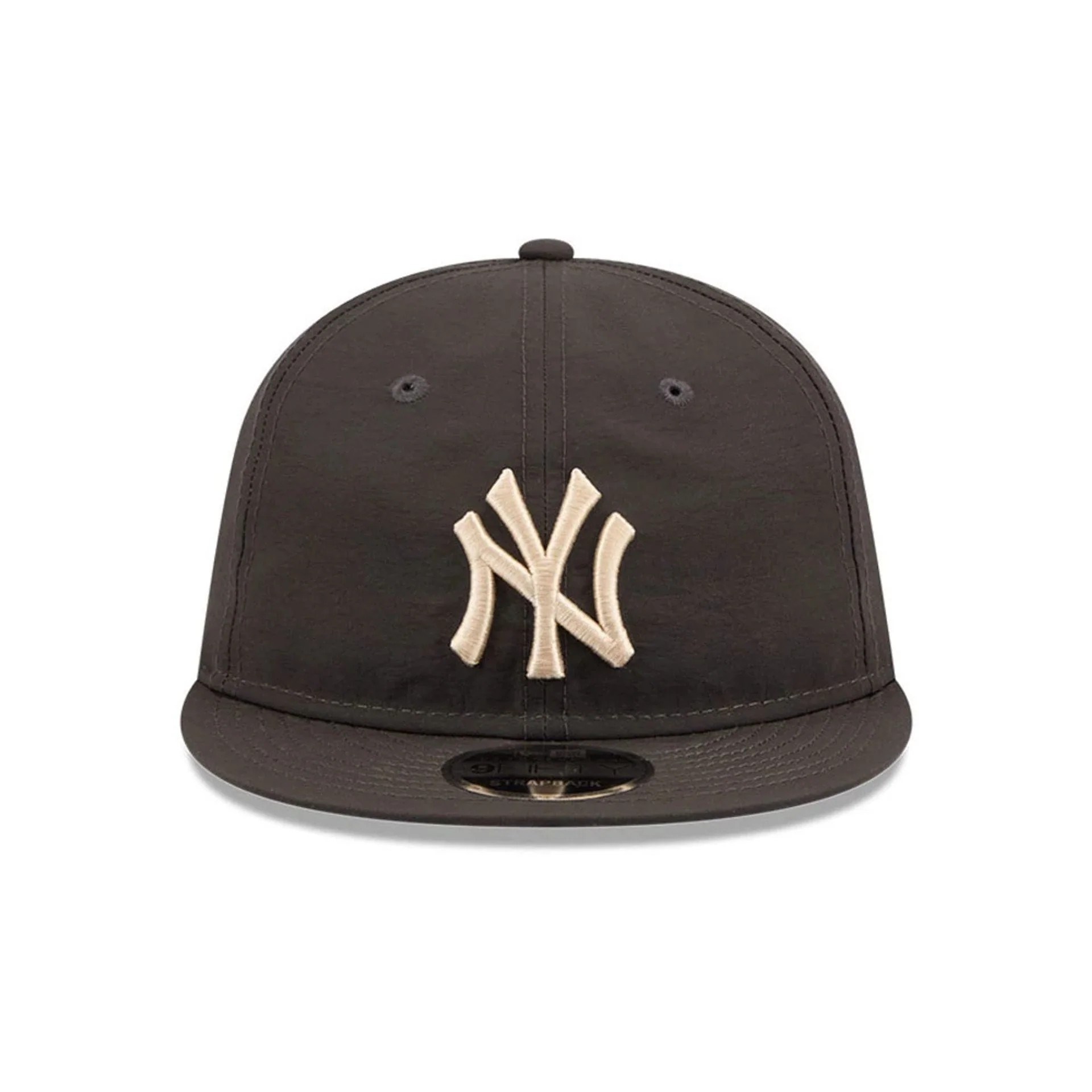 New York Yankees MLB Nylon Black Retro Crown 9FIFTY Adjustable Cap - Image 3