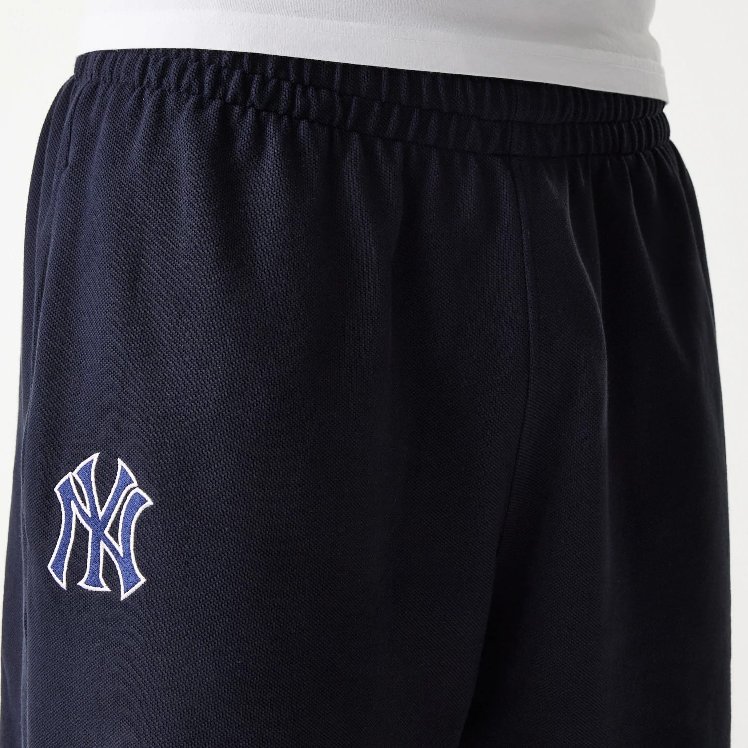New York Yankees MLB Pique Navy Shorts - Image 4
