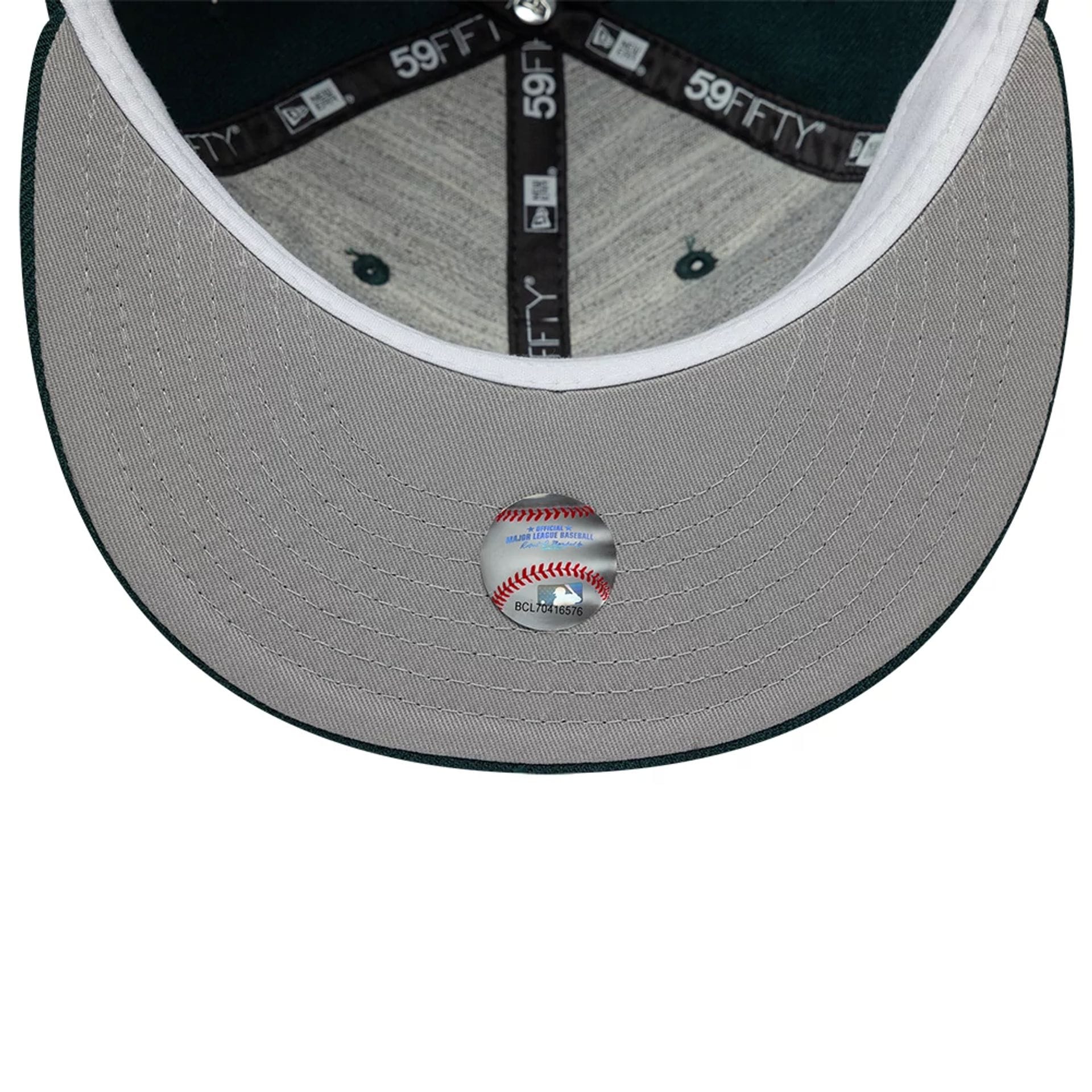 New York Yankees MLB Reserve Dark Green 59FIFTY Fitted Cap - Image 2