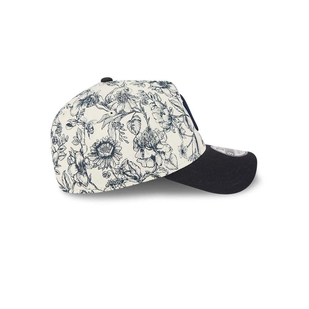 New York Yankees MLB Spring Floral Navy 9FORTY A-Frame Adjustable Cap - Image 6