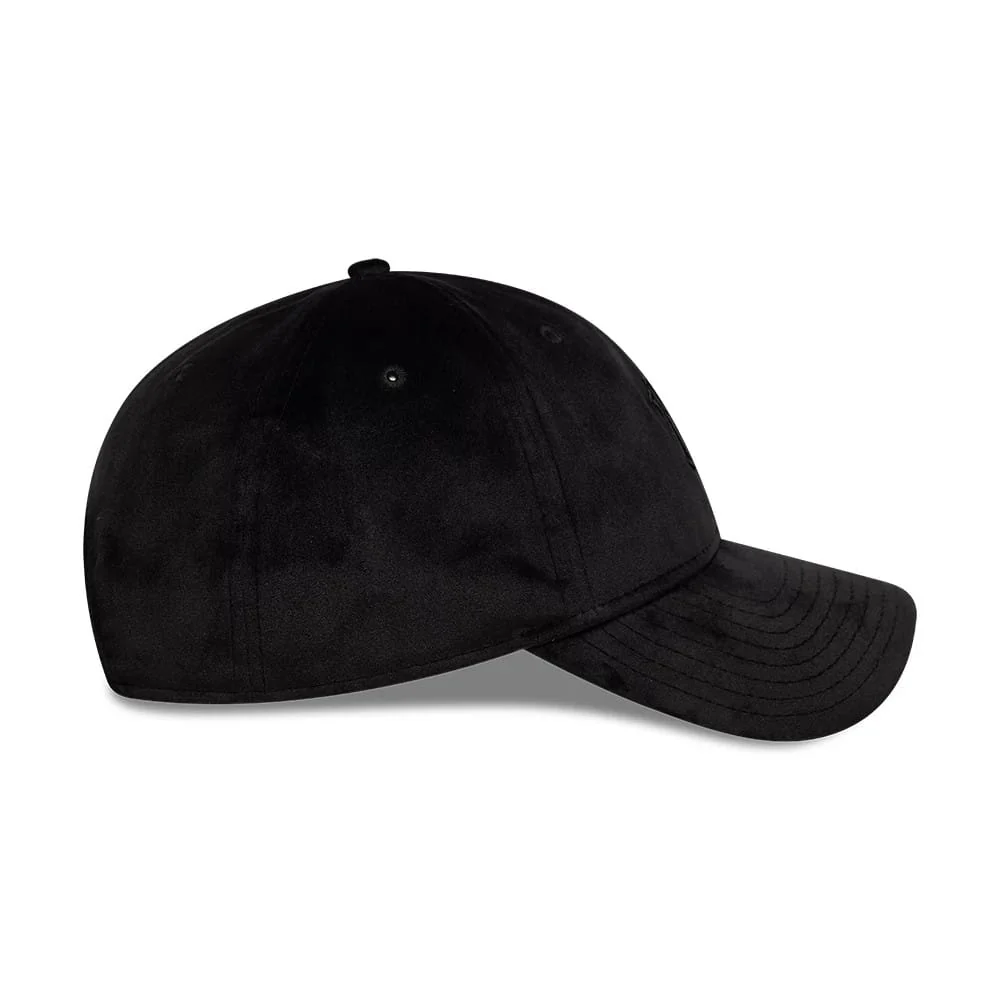 New York Yankees MLB Velour Black 9TWENTY Bow Back Adjustable Cap - Image 6