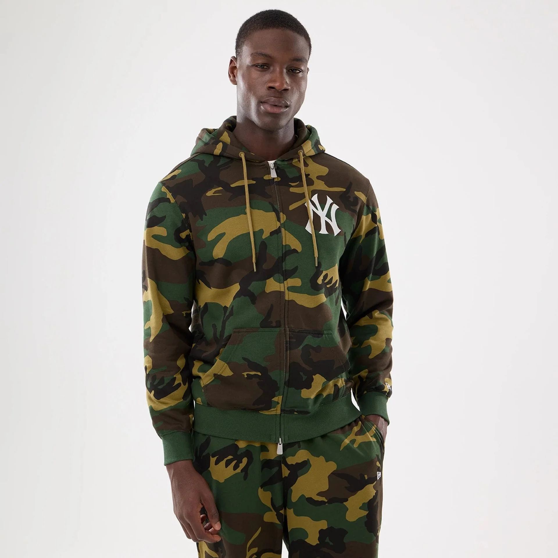 New York Yankees MLB Woodland Camo 2 Way Full Zip Hoodie
