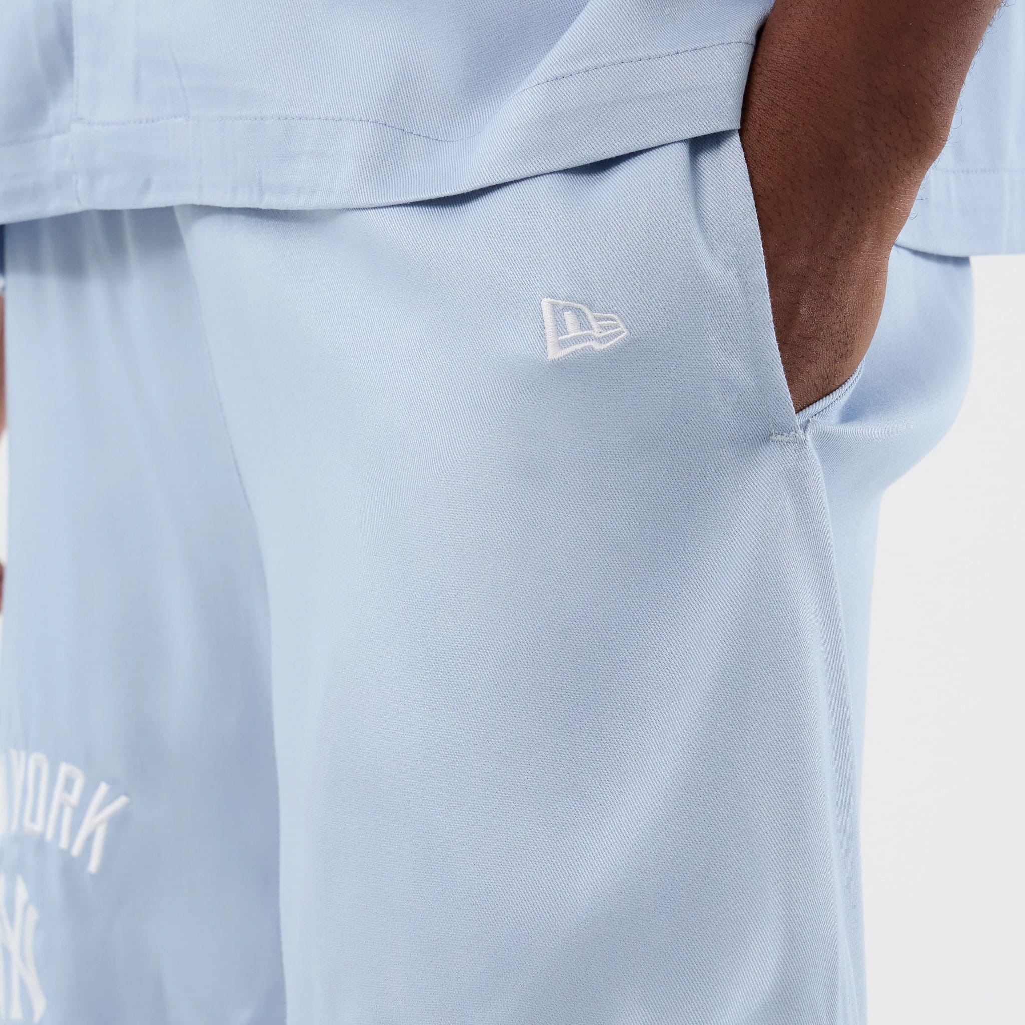 New York Yankees MLB Woven Pastel Blue Shorts - Image 5
