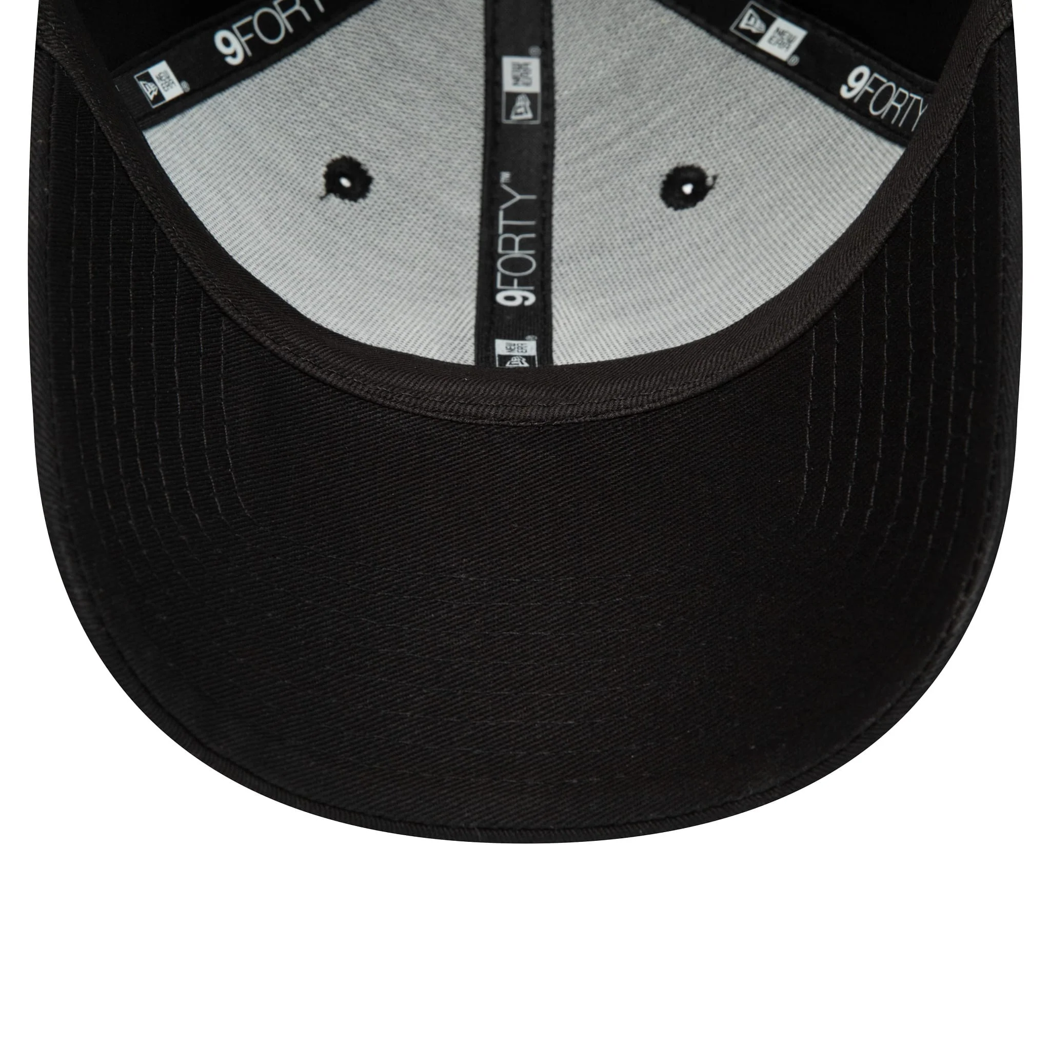 New York Yankees Repreve League Essential Black 9FORTY Adjustable Cap - Image 5