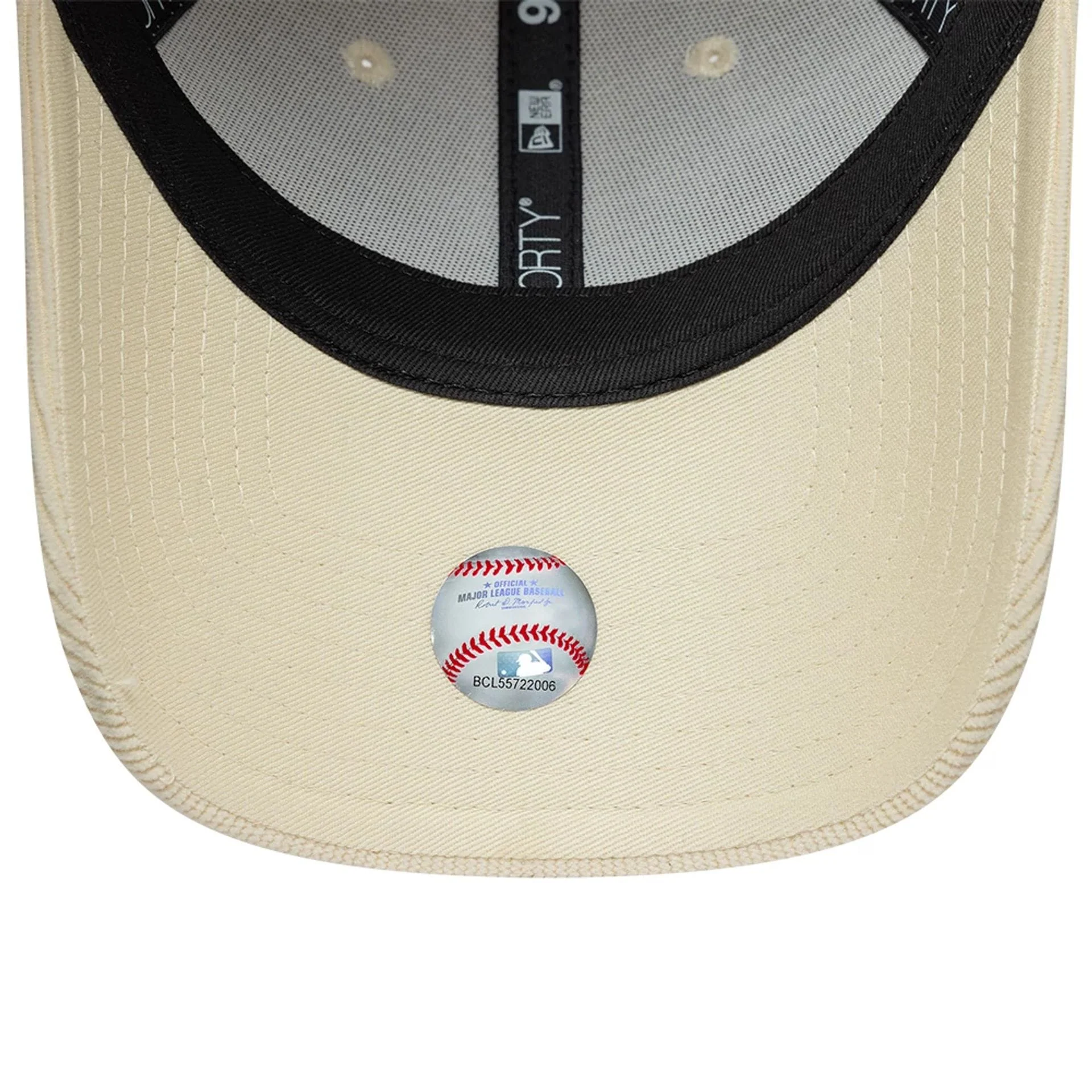 New York Yankees Womens MLB Cord Cream 9FORTY Adjustable Cap - Image 5