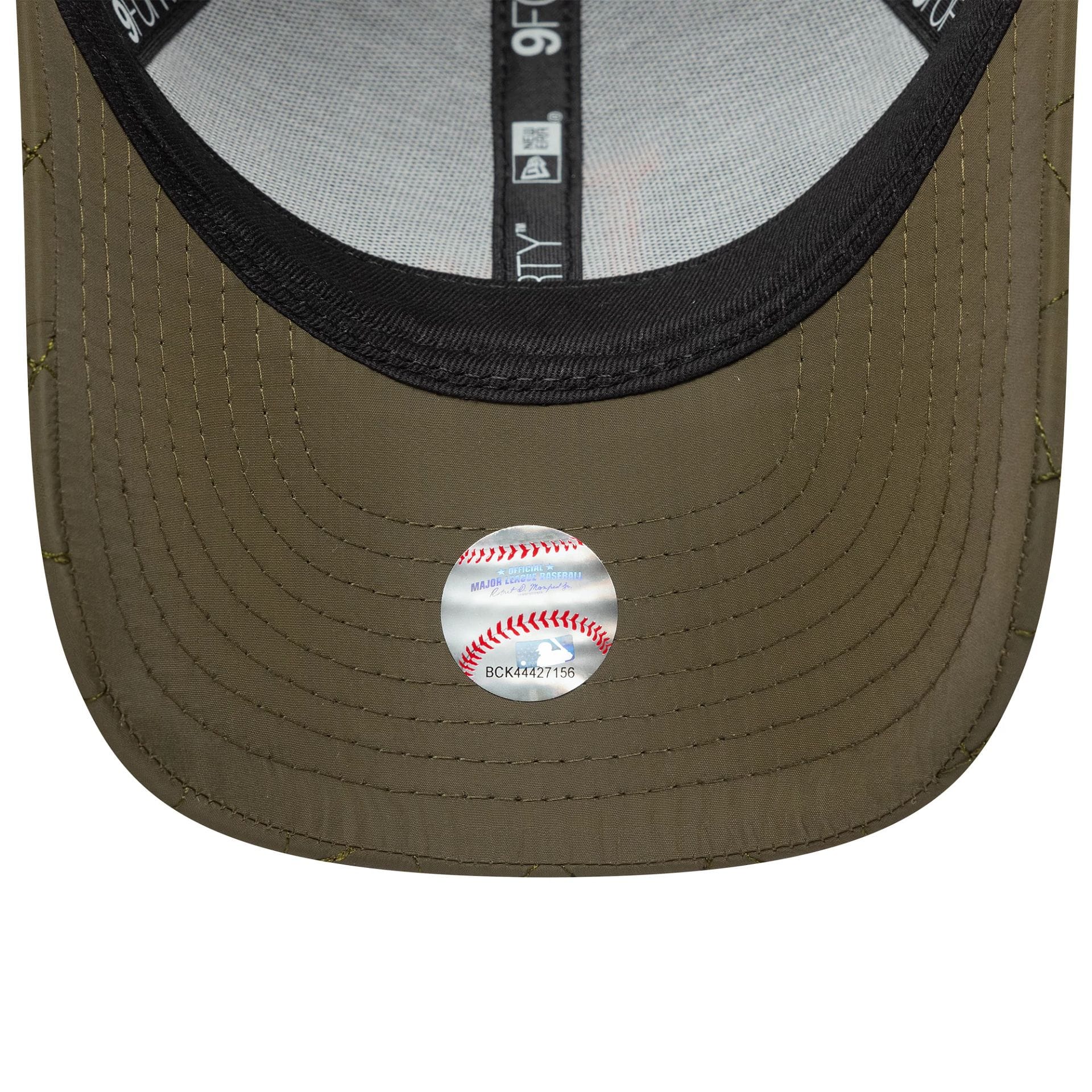 New York Yankees Youth MLB Quilted Dark Green 9FORTY Adjustable Cap - Image 5