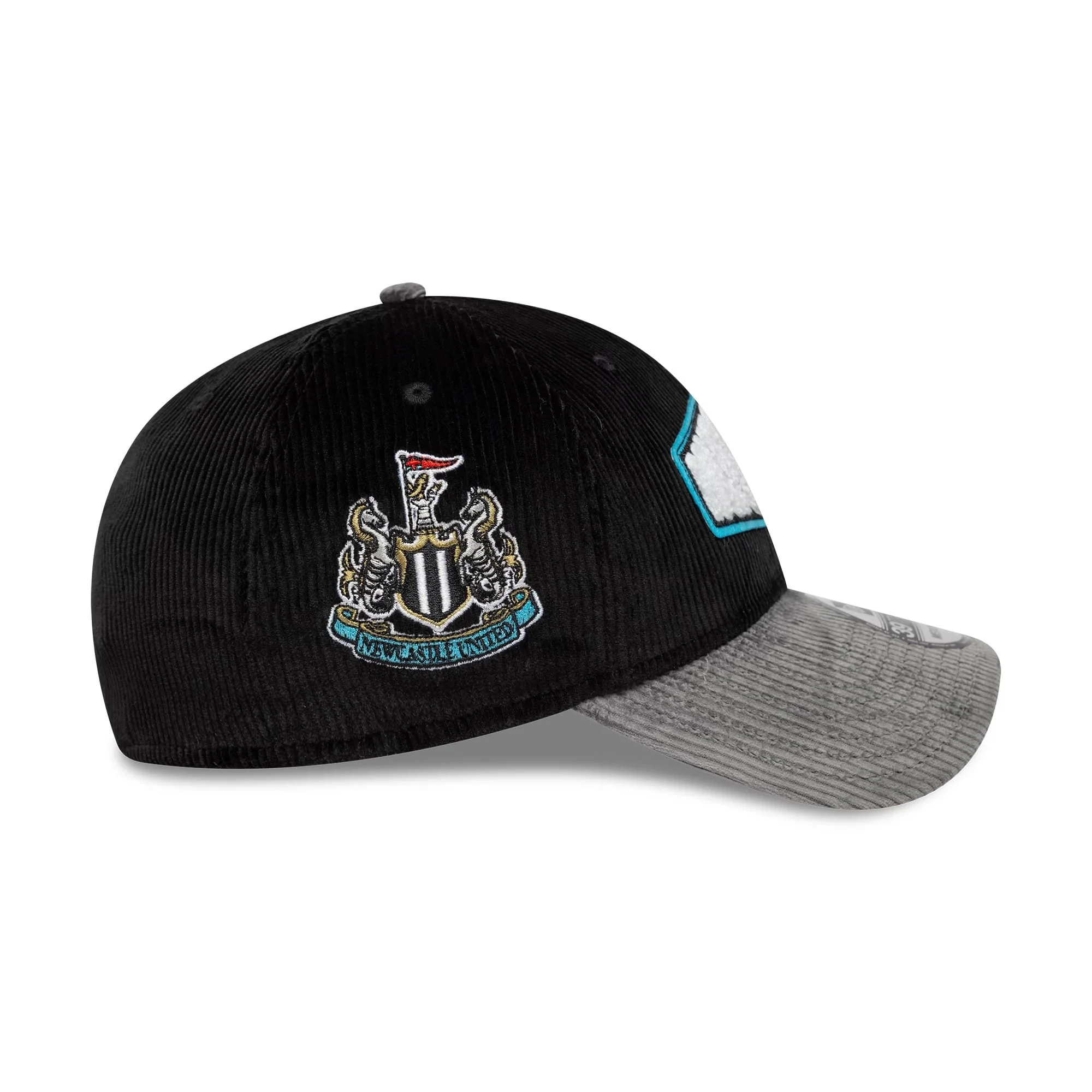Newcastle United FC Cord Black 39THIRTY Stretch Fit Cap - Image 6