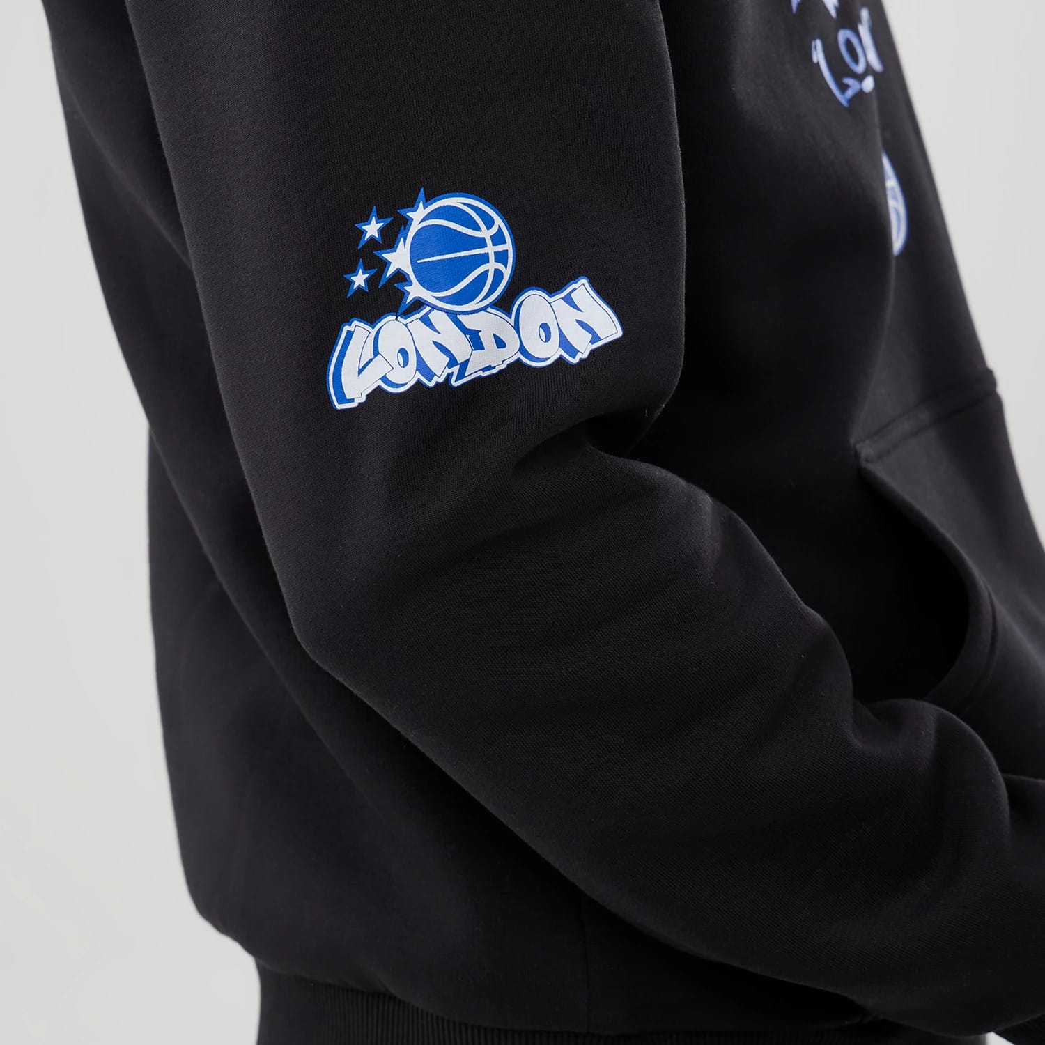 Orlando Magic NBA London Game 2026 Black Pullover Hoodie - Image 6