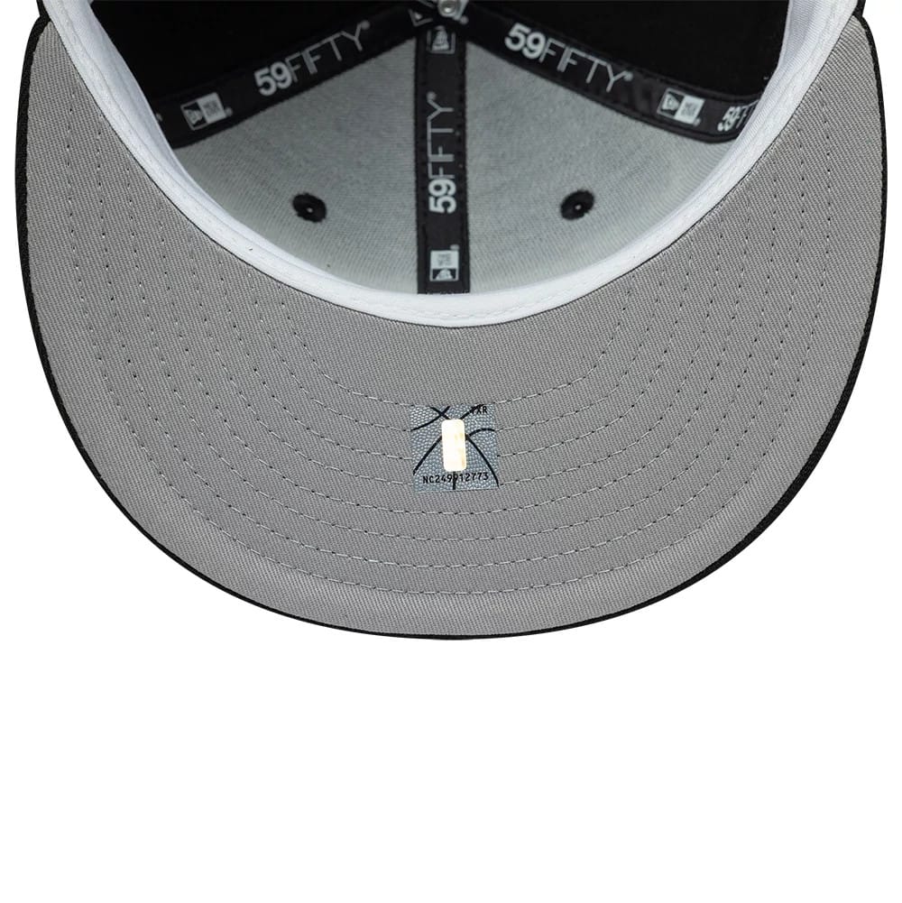 San Antonio Spurs NBA Hardwood Classic Black 59FIFTY Fitted Cap - Image 2