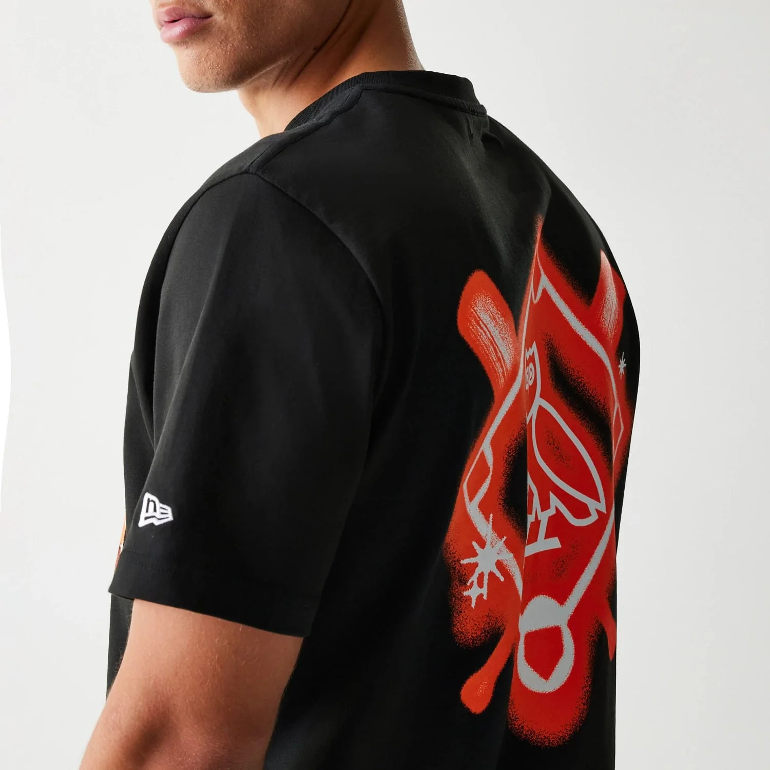 San Francisco Giants OVO x MLB Black T-Shirt - Image 5